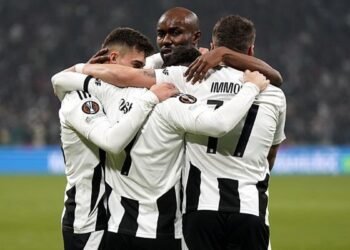 Beşiktaş Süper Lig’in 21. haftasında yarın Antalyaspor’a konuk olacak