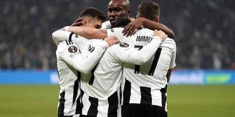 Beşiktaş Süper Lig’in 21. haftasında yarın Antalyaspor’a konuk olacak