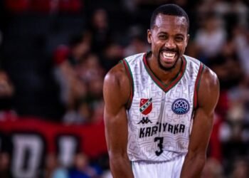 Fenerbahçe Beko’dan bomba transfer: Eski Galatasaraylı oyun kurucuyla anlaştı!