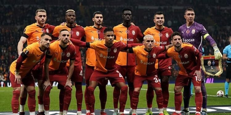 Galatasaray ilk 8 hedefi için Ajax karşısında