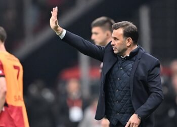 Galatasaray Teknik Direktörü Okan Buruk’tan çarpıcı ifadeler: Yabancı VAR hakemlerinin performansı…