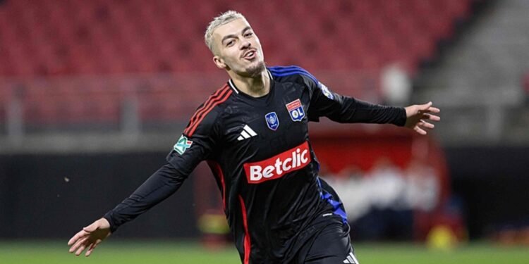 TRANSFER HABERLERİ | Galatasaray’dan Mikautadze atağı! 2 isim Lyon’a uçuyor