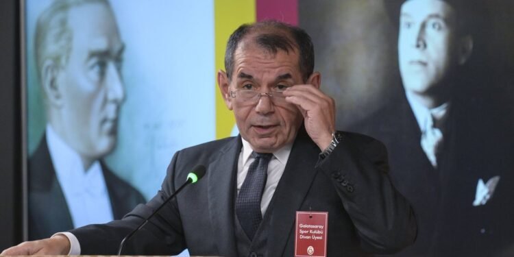 Galatasaray Başkanı Dursun Özbek’ten Fenerbahçe derbisi sözleri: “Bu konuda hazırlıklı olunmadığını gördük”