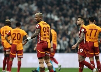 Galatasaray’da keskin düşüş!