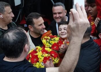 Okan Buruk’tan Antalya’daki taraftarlara ‘Rahatız merak etmeyin’