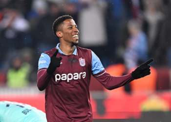 TRANSFER HABERİ | Trabzonspor’da Simon Banza hareketliliği! Yönetime resmen bildirdi