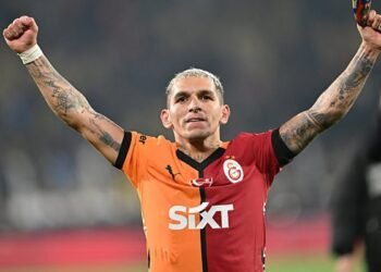 Galatasaray Lucas Torreira’nın sözleşmesini uzattı!