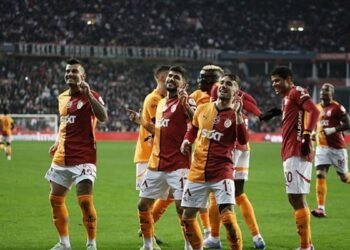 Reeder Samsunspor 0-2 Galatasaray (MAÇ SONUCU – ÖZET) Cimbom Samsun engelini kayıpsız geçti!