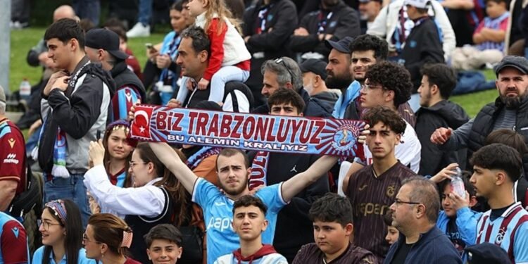 Trabzonsporlu taraftarlardan Salzburg maçına yoğun ilgi