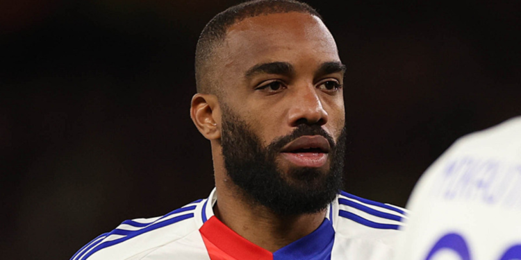 TRANSFER HABERİ | Beşiktaş’tan Alexandre Lacazette bombası! Galatasaray ile anılıyordu