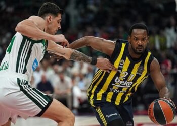 Fenerbahçe Beko 82-76 Panathinaikos AKTOR (MAÇ SONUCU ÖZET)