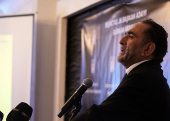 Gürkan Aksoy ekibini tanıttı