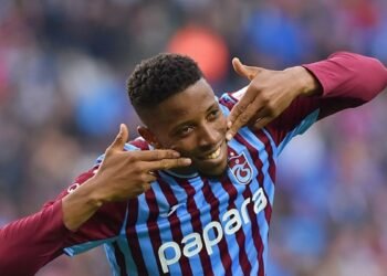 Simon Banza rekora koşuyor