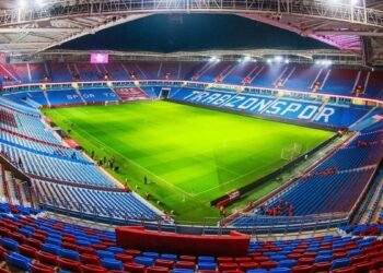 Trabzonspor-Galatasaray maçının biletleri satışa sunuldu