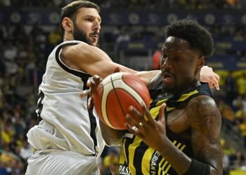 Fenerbahçe Beko 94-76 Beşiktaş Fibabanka | MAÇ SONUCU-ÖZET