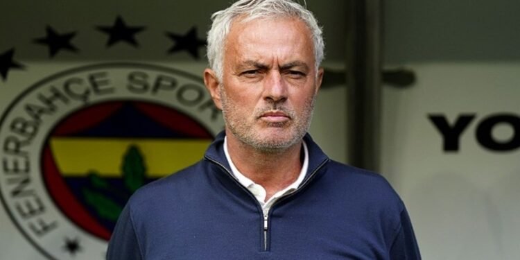 FENERBAHÇE TRANSFER HABERİ | Mourinho’dan o yıldıza onay çıktı! Şampiyonluk için istiyor