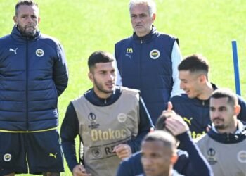 Fenerbahçe’nin yeni sezon hazırlık programı belli oldu! Fenerbahçe hazırlık maçları ne zaman? Hangi takımlarla oynayacak? FB maç takvimi
