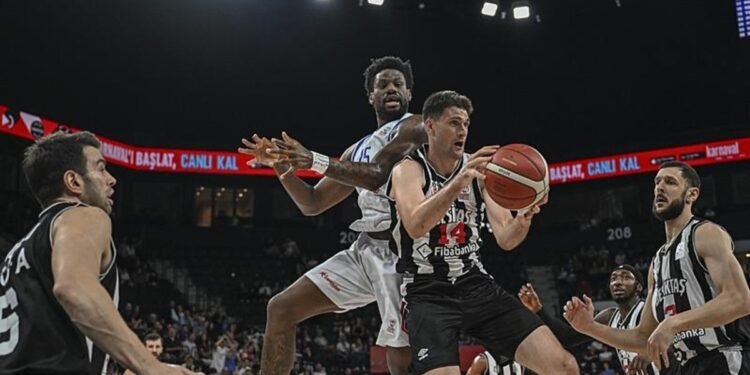 Kartal seriyi eşitlemek istiyor