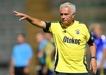 Fenerbahçe’de Jose Mourinho’dan geleceğine dair açıklama!