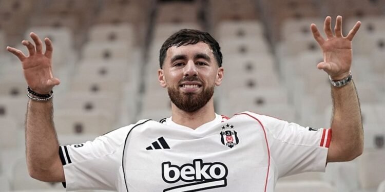 Orkun Kökçü transfer sürecini anlattı! “Beşiktaş’tan ilk teklif geldiğinde…”