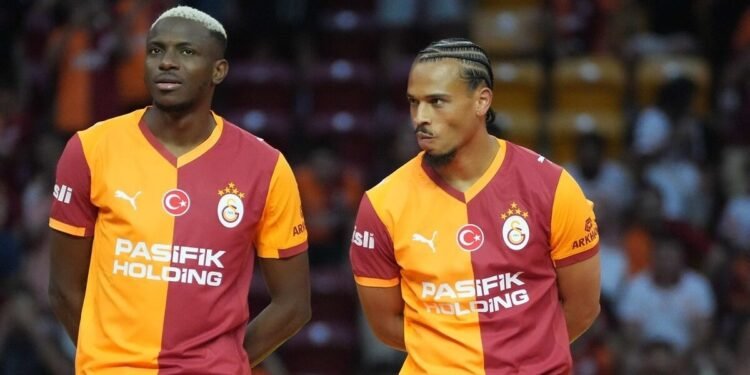 Galatasaray’da Sane ve Osimhen için imza töreni düzenlendi