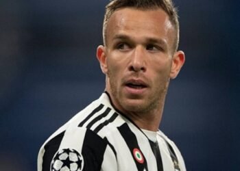 Melo’dan haber bekleniyor