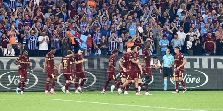 Büyük hasret bitmeli