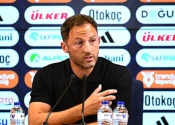 Tedesco olumlu not aldı! Fenerbahçe taraftarı bu oyunu sevdi ama…