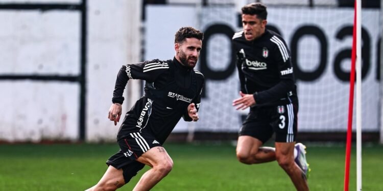 Beşiktaş’ın derbi hazırlıkları sürüyor!