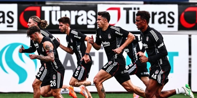 Beşiktaş’ın derbi mesaisi başladı!