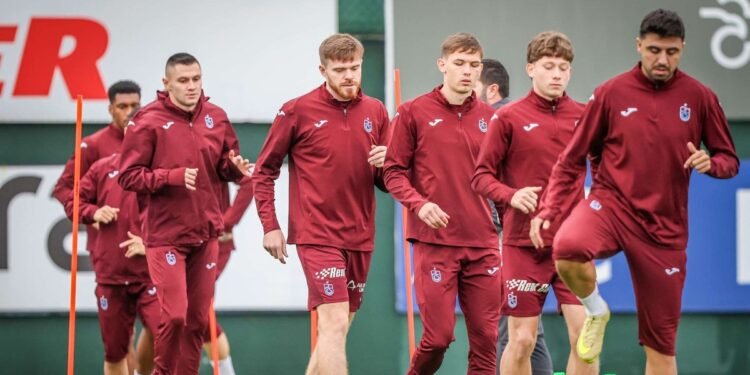Trabzonspor’da Galatasaray maçı hazırlıkları sürüyor