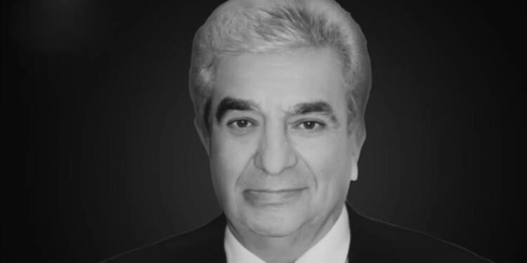 Beşiktaş camiası, eski asbaşkan Levent Erdoğan’ı Tüpraş Stadı’nda düzenlenen törenle andı!