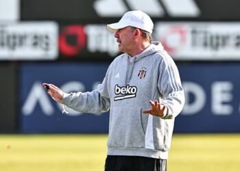 Beşiktaş Dolmabahçe’de seri peşinde! İşte Sergen Yalçın’ın 11’i