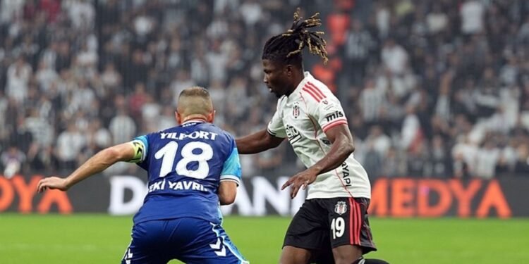Beşiktaş penaltı kazandı! İşte o pozisyon