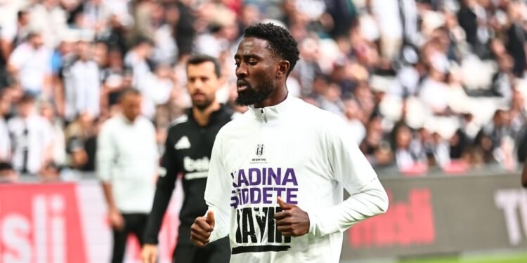 Beşiktaş ve Samsunspor’dan ortak mesaj: Kadına Şiddete Hayır