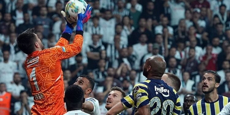 Beşiktaşlı Ersin Destanoğlu hakkında flaş gerçek! Fenerbahçe’ye karşı…