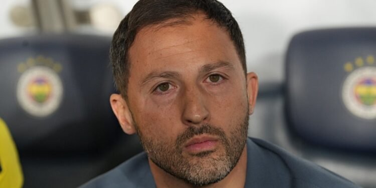 Domenico Tedesco’dan derbi ve şampiyonluk sözleri! “Fenerbahçe’de herkes başarıya aç”