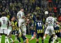 Fenerbahçe – Ferencvaros maçı Macar basınında manşetlerde! “İstanbul cehenneminde kahramanca 1 puan”