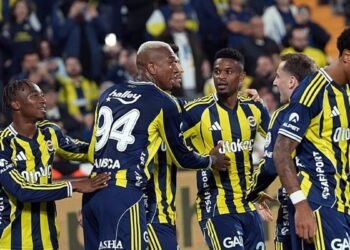 Fenerbahçe seriyi 5 maça çıkarmanın peşinde! İşte Tedesco’nun Rizespor maçı 11’i