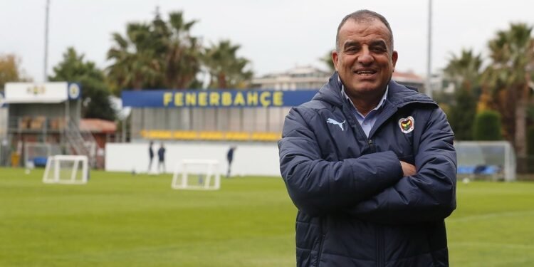 Fenerbahçe Tahir Karapınar ile yollarını ayırdı