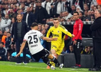 Fenerbahçe’den derbide 2 pozisyona penaltı itirazı!