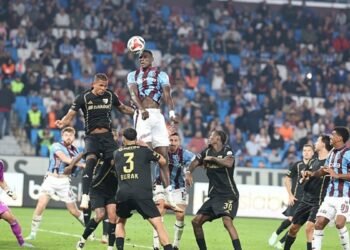 Fırtına ilk 8’e karşı zorlandı