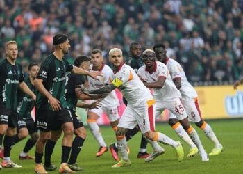 Galatasaray deplasmanda Kocaelispor’a kaybetti! İŞTE MAÇIN ÖZETİ