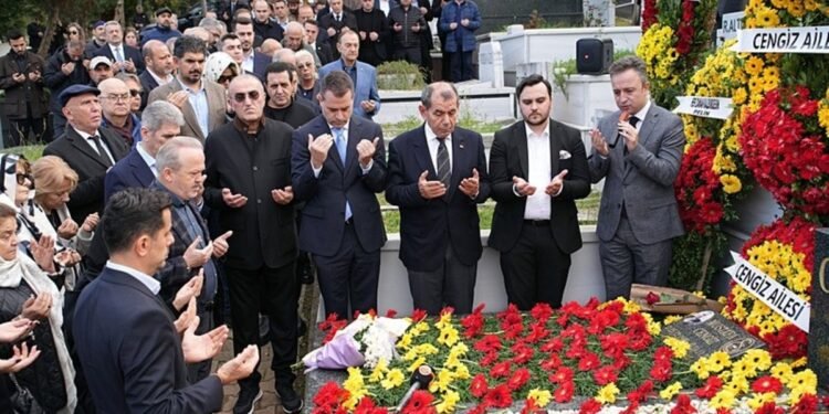 Mustafa Cengiz kabri başında anıldı