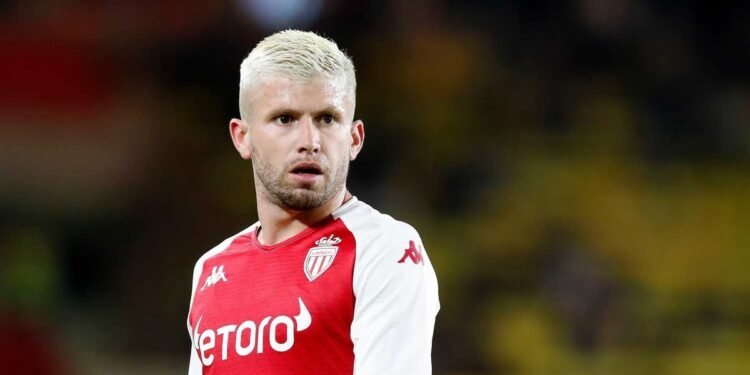 TRANSFER HABERİ – Beşiktaş sol bekini Fransa’da buldu! Sergen Yalçın’dan tam not