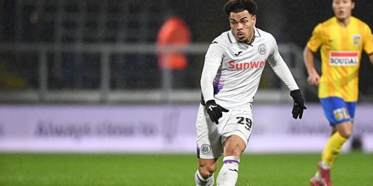 Beşiktaş’tan 10 numara harekatı! 2 genç yıldızdan biri gelecek