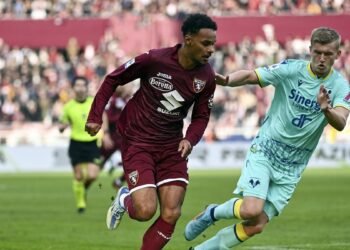 Beşiktaş’tan Valentino Lazaro takibi! 2 kulüp daha peşinde