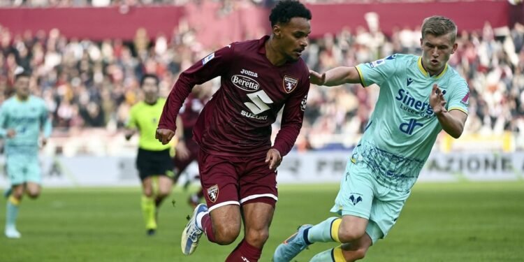 Beşiktaş’tan Valentino Lazaro takibi! 2 kulüp daha peşinde