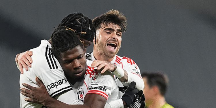 Deplasman Kartal’ı