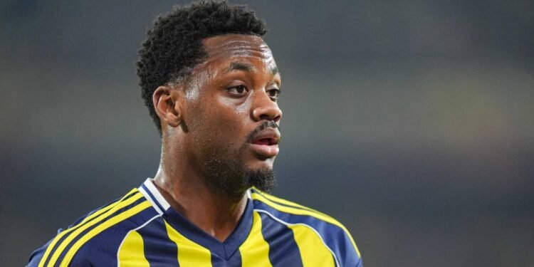 Dış basında gündem Tedesco-Jhon Duran gerginliği: Tek yolu Fenerbahçe!